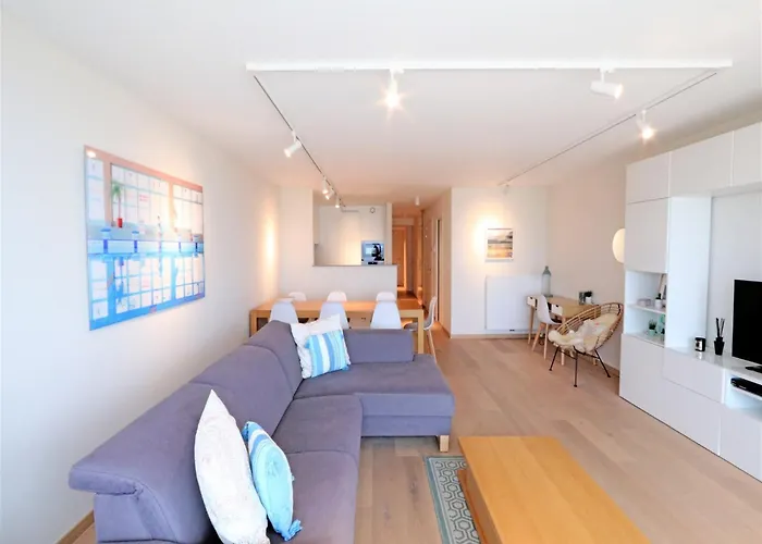 In Het Zoute With Sea Views *